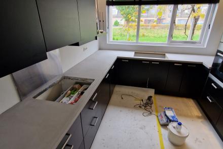 keuken met grijs beal mortex keukenblad