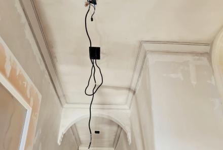 plafond met lijsten rondom